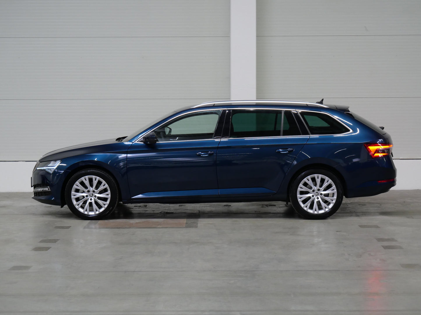Škoda Superb 2.0 TDI 110 kW Style TOP