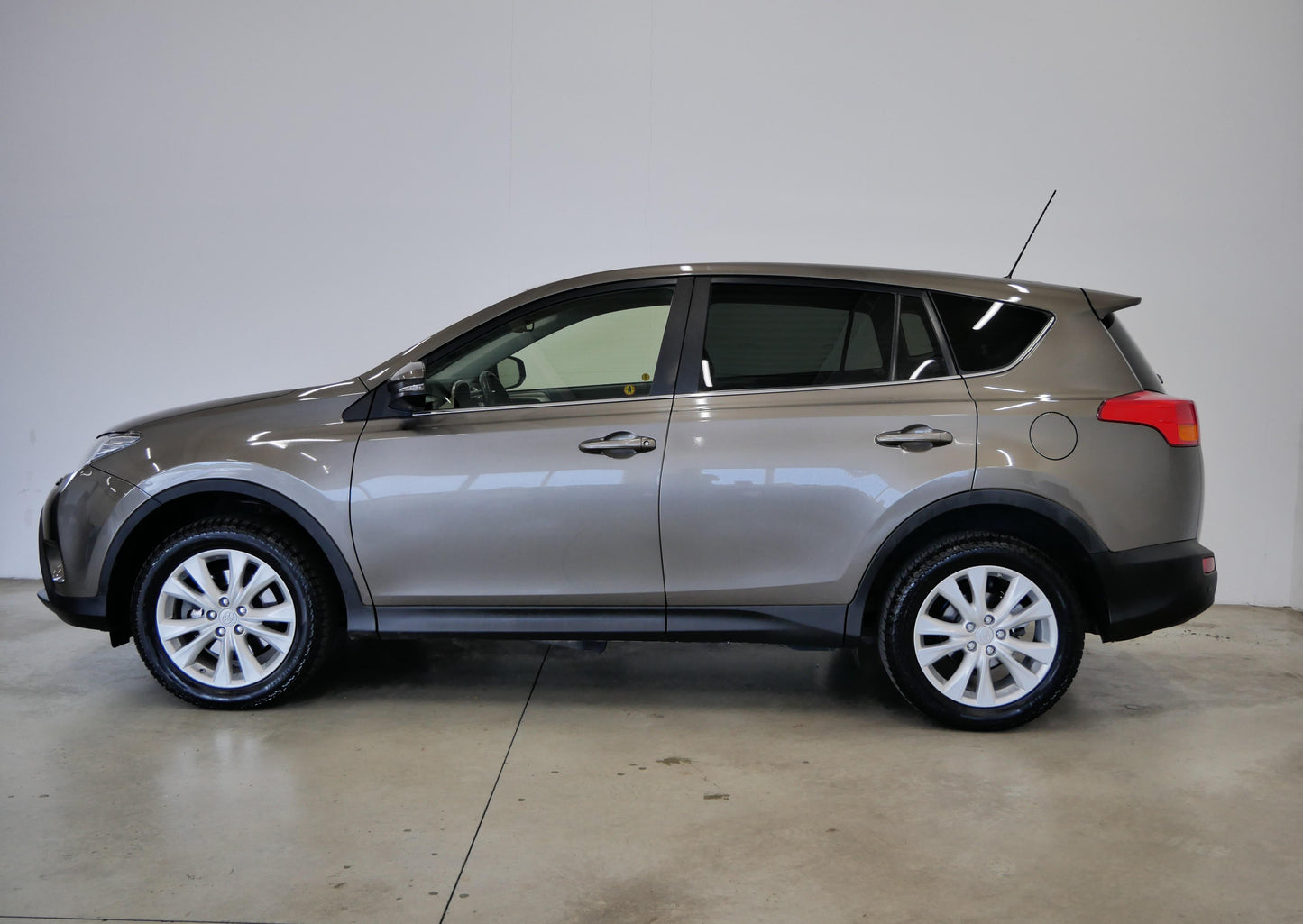 Toyota Rav4 2.2 D-4D 110 kW AWD Premium
