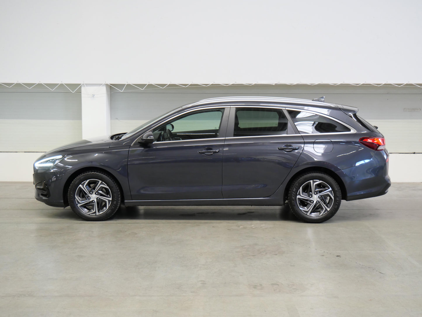 Hyundai i30 1.0 T-GDI 88 kW Family Smart