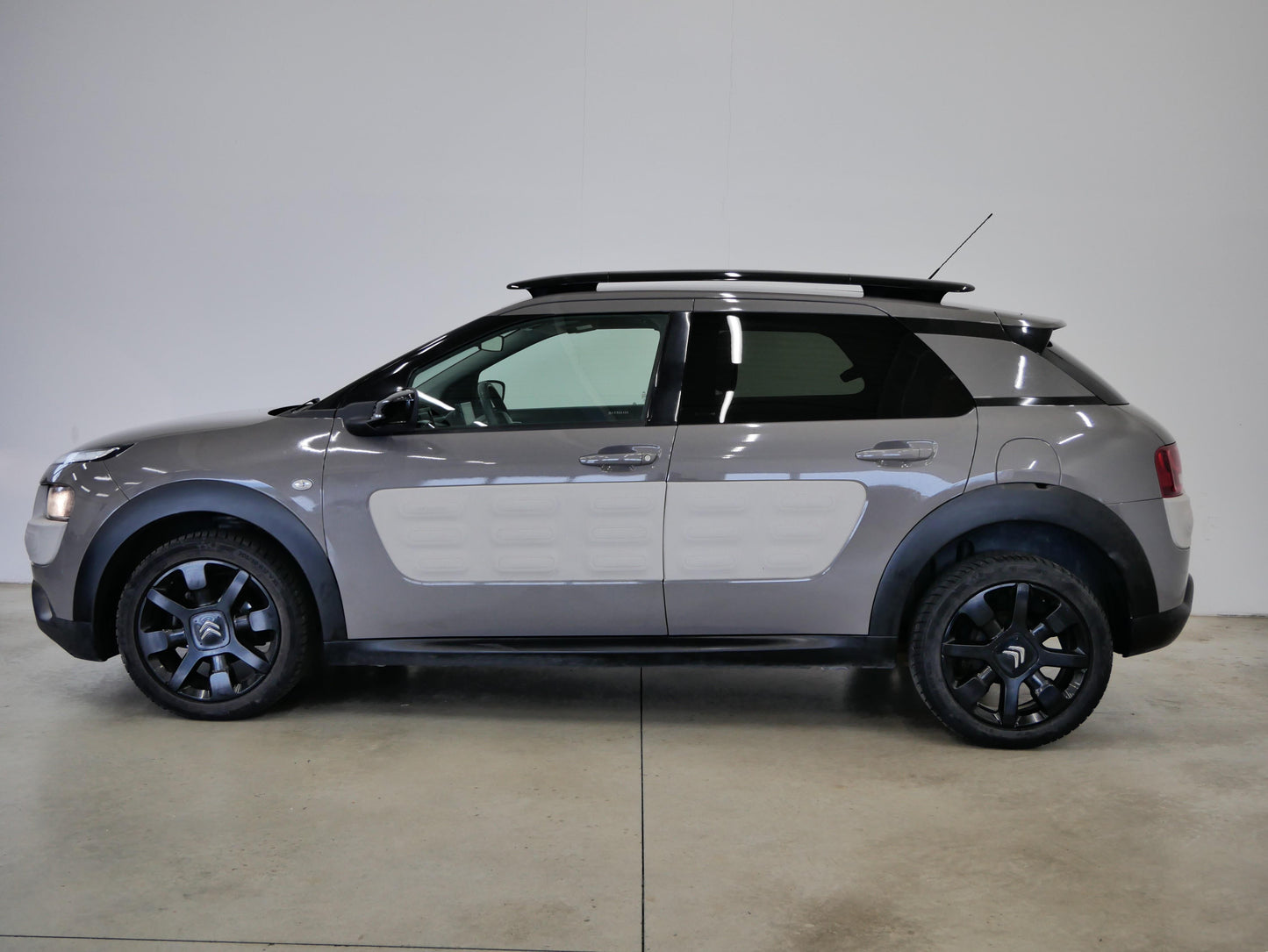 Citroën C4 Cactus 1.6 HDI 73 kW