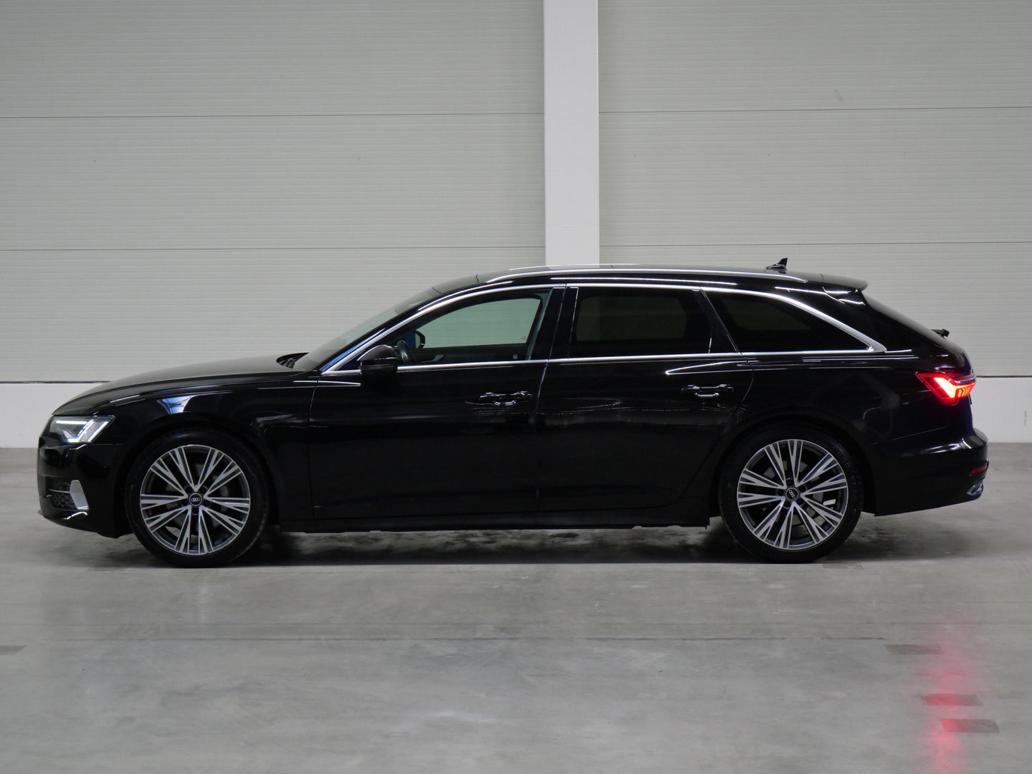 Audi A6 3.0 TDI V6 170 kW 4x4 Sport