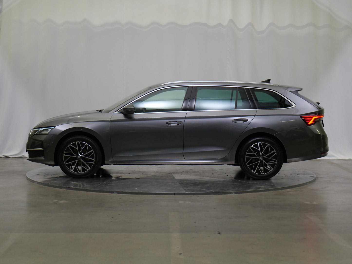 ŠKODA Octavia 1.5 eTSI 85 kW Top Selection