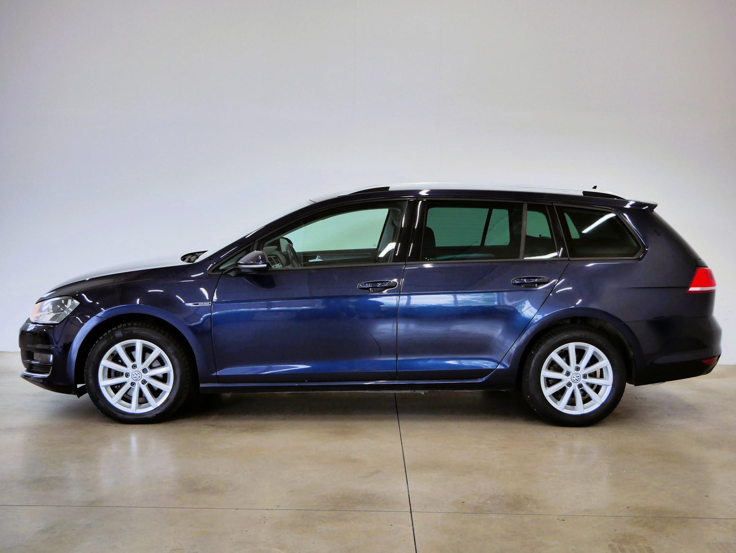 Volkswagen Golf 2.0TDI LOUNGE