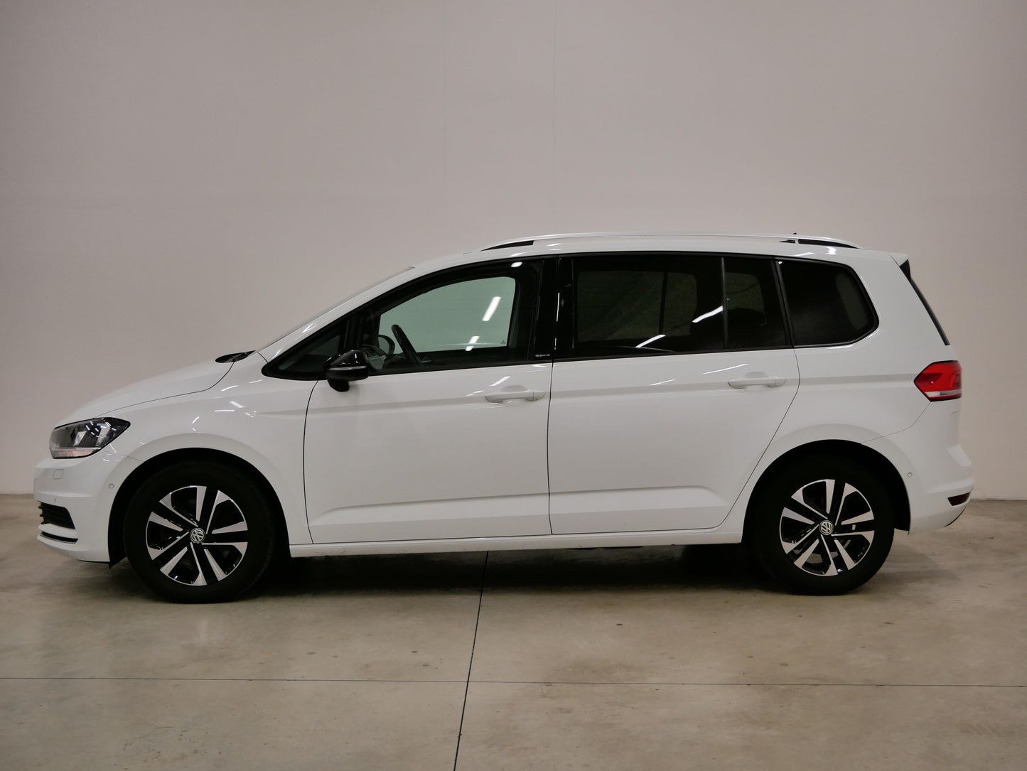 Volkswagen Touran 2.0 TDI 110 kW IQ.Drive