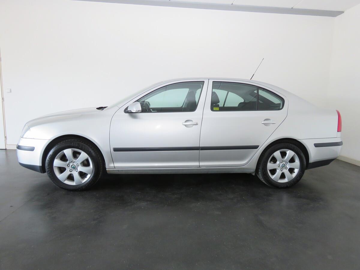 Škoda Octavia 1.6 MPI 75 kW ELEGANCE
