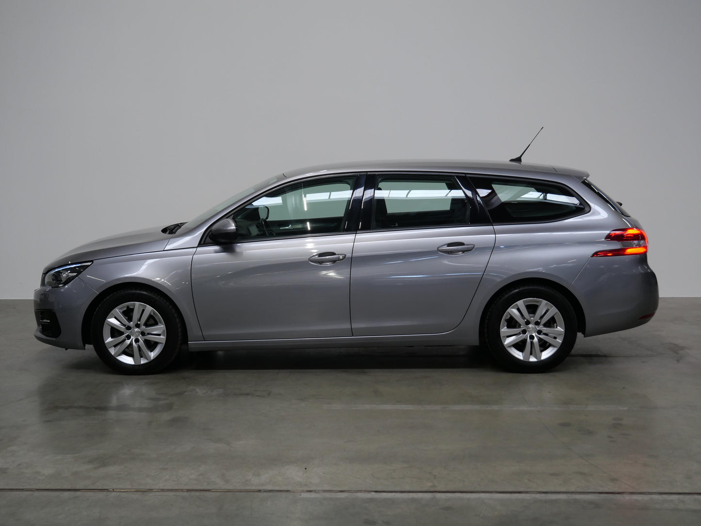 Peugeot 308 1.2 PureTech 96 kW Active