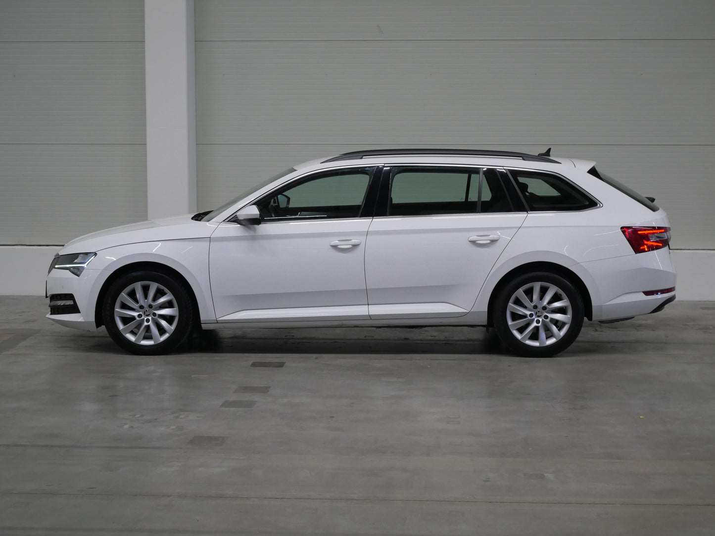 Škoda Superb 2.0 TSI 140 kW Ambition Plus