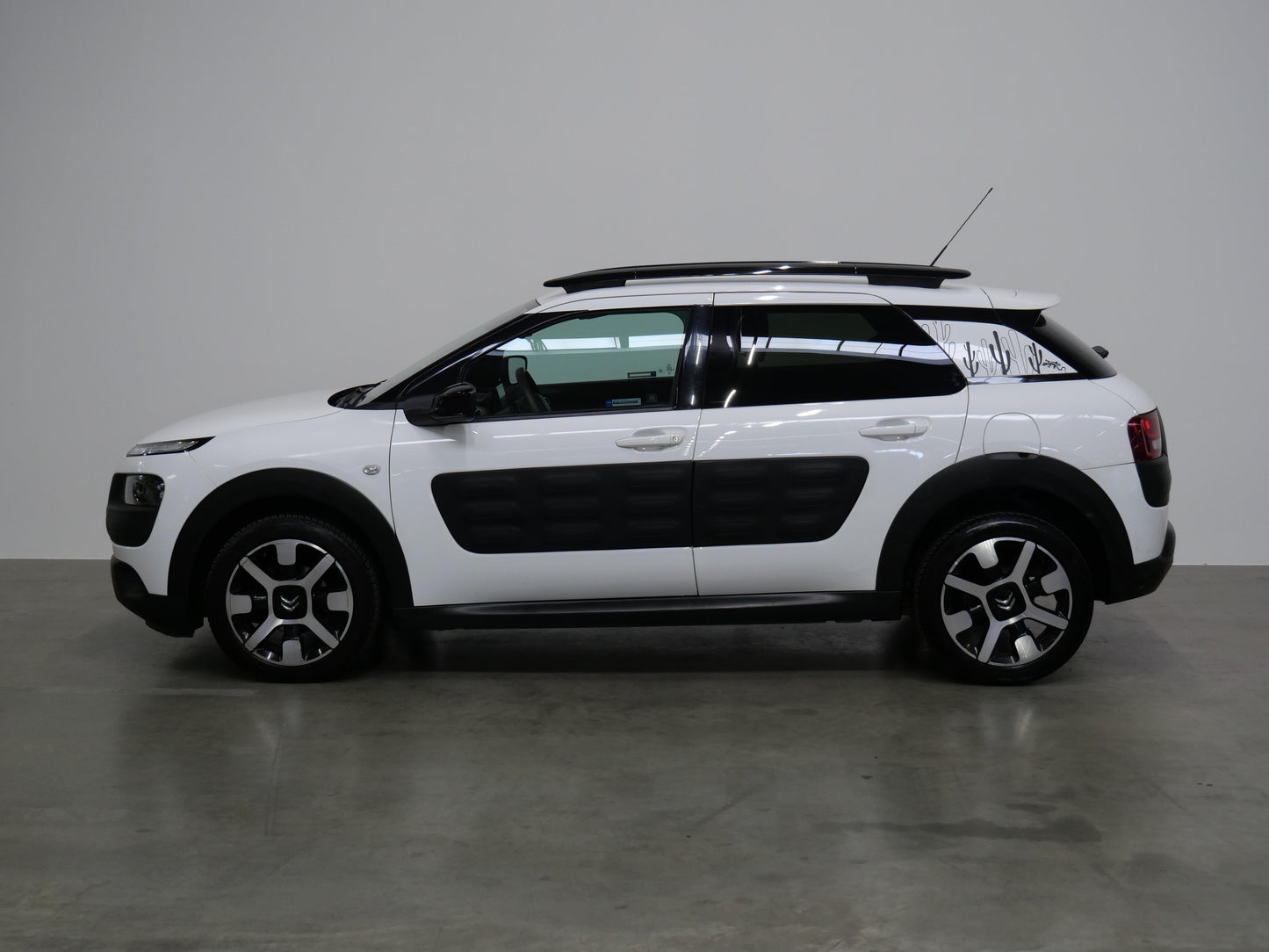 Citroën C4 Cactus 1.6 HDI 68 kW