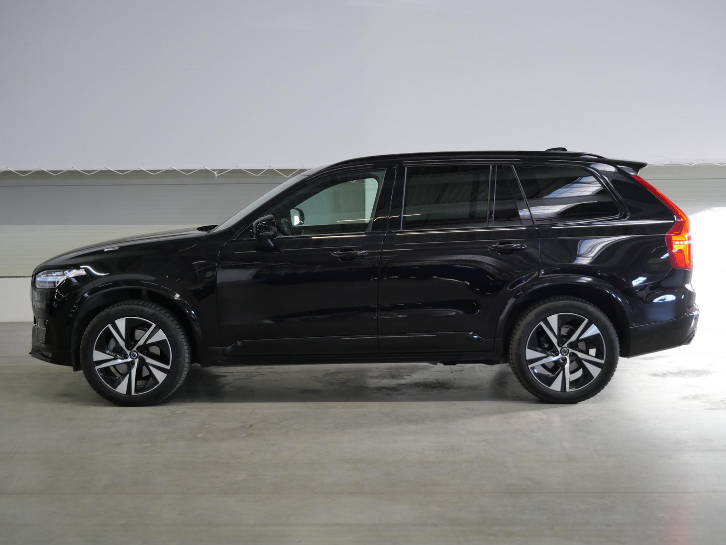 Volvo XC90 2.0 B5 173 kW AWD R-Design
