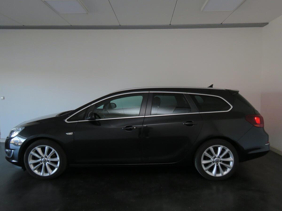 Opel Astra 1.6 CDTI 100kW Exklusiv
