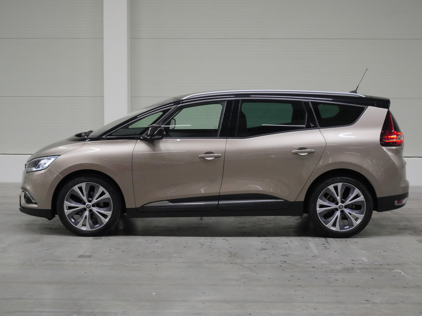 Renault Scénic 1.3 TCe 103 kW