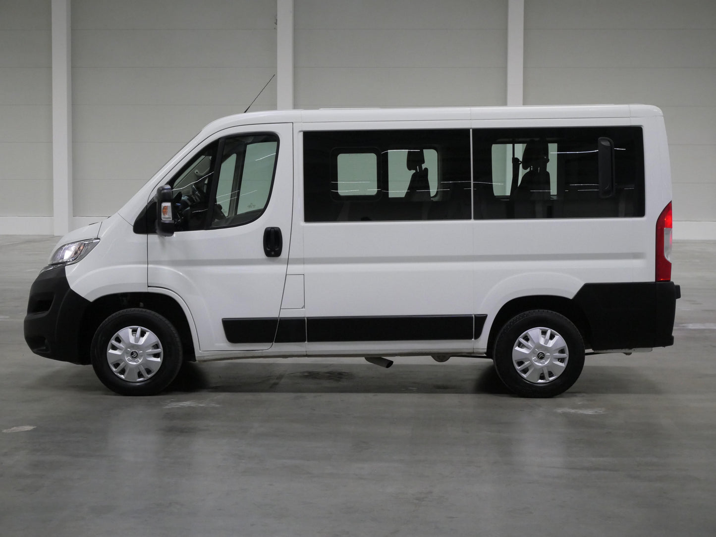 Citroën Jumper 2.2 HDI 103 kW 9 míst L1H1