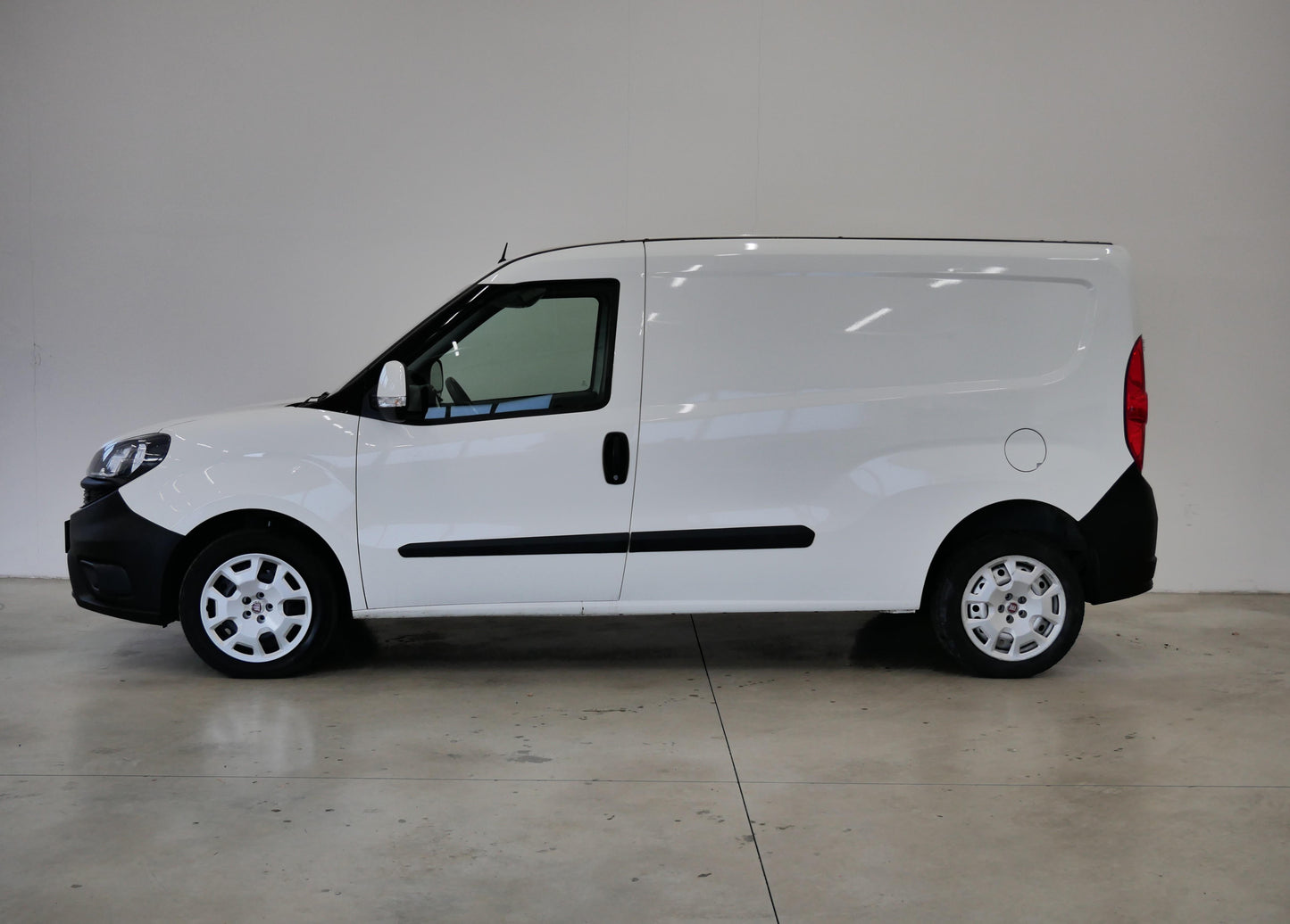 Fiat Dobló Cargo Maxi L2H1 1.4 CNG 88 kW