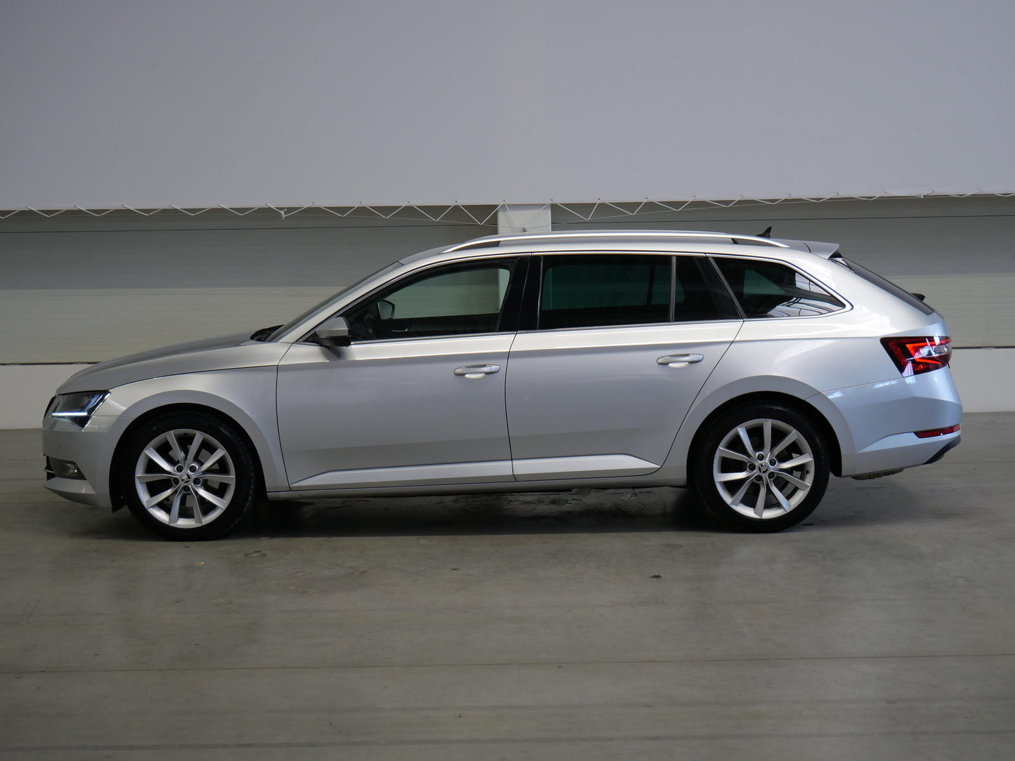 Škoda Superb 2.0 TDI 140 kW Ambition