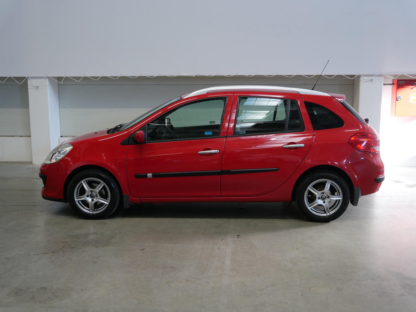 Renault Clio 1.2i 74 kW