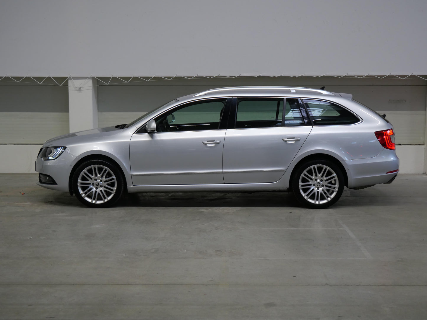 Škoda Superb 2.0 TDI 103 kW 4x4 Elegance