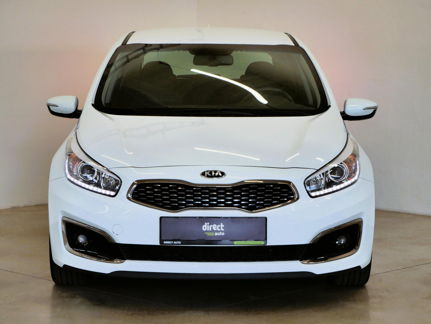 Kia Ceed 1.6 GDi Top