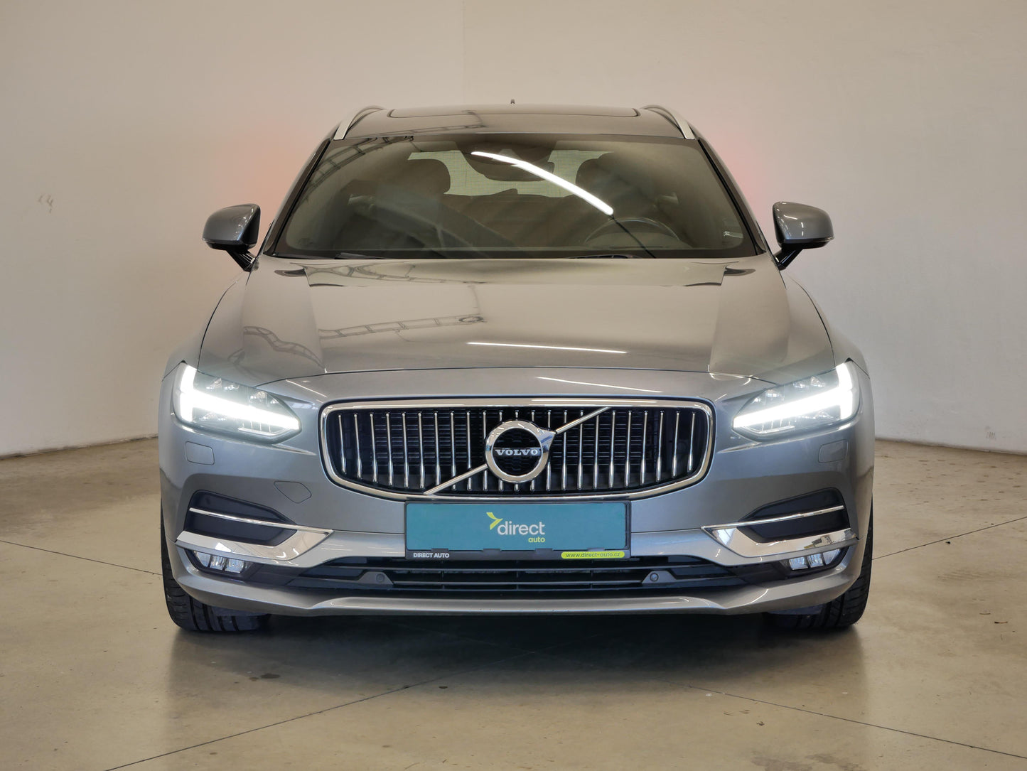 Volvo V90 D4 140 kW AWD Inscription
