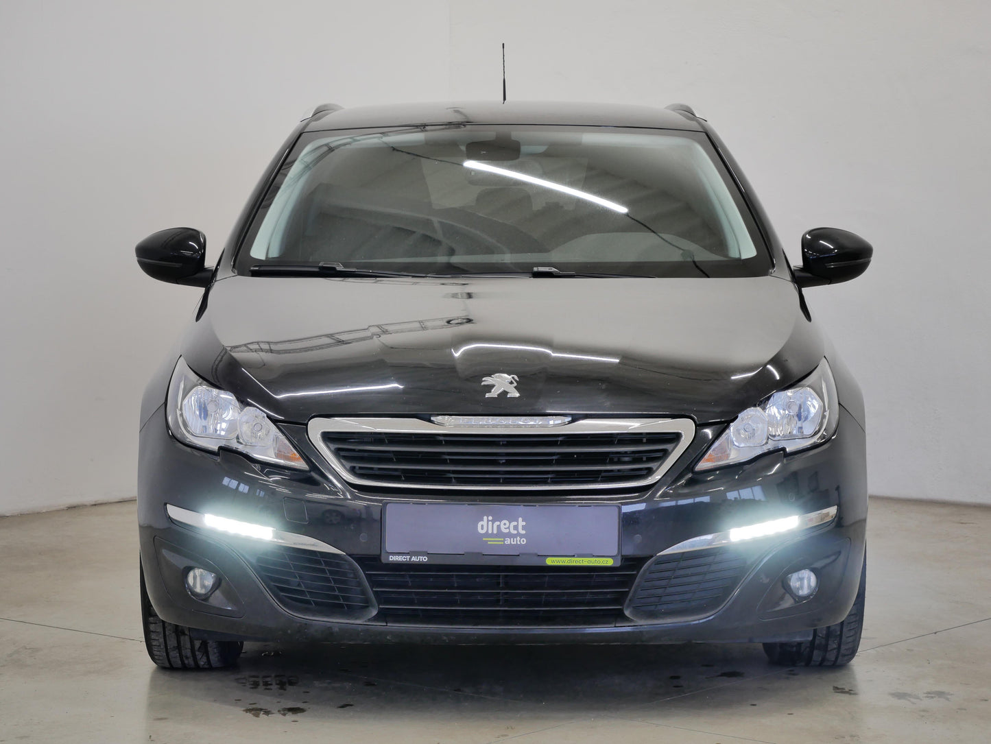 Peugeot 308 1.6Blue-HDi 88kW Business-Line