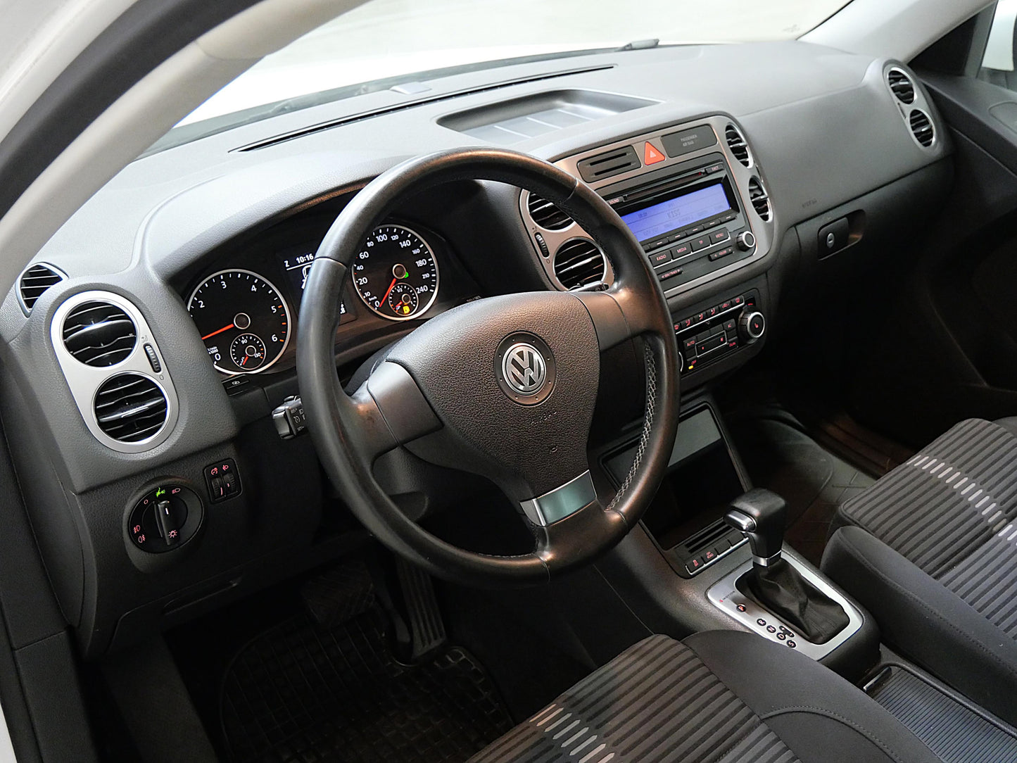 Volkswagen Tiguan 2.0 TDI 103 kW DSG 4x4 Sport