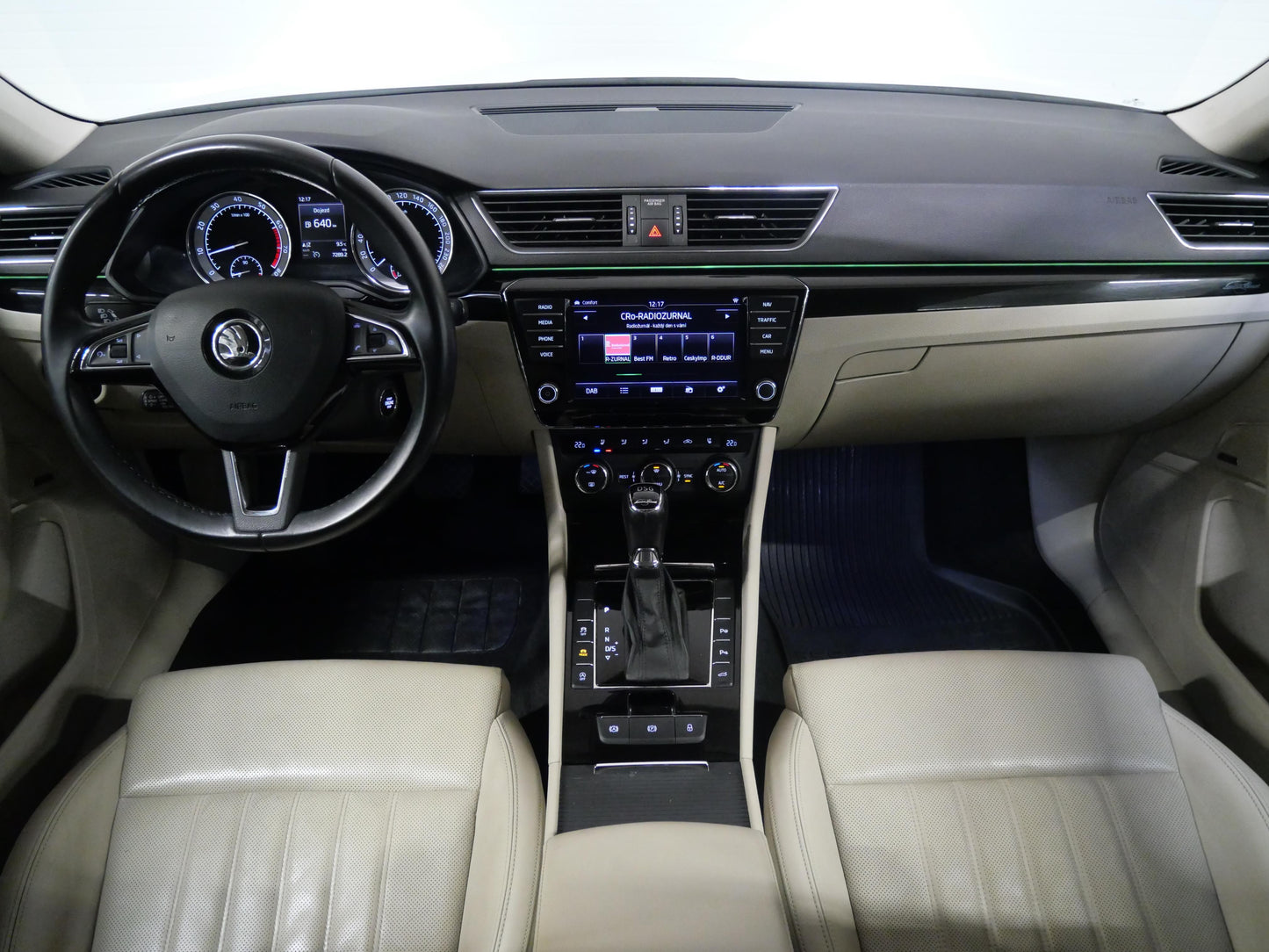 Škoda Superb 2.0 TSI 162 kW L&K