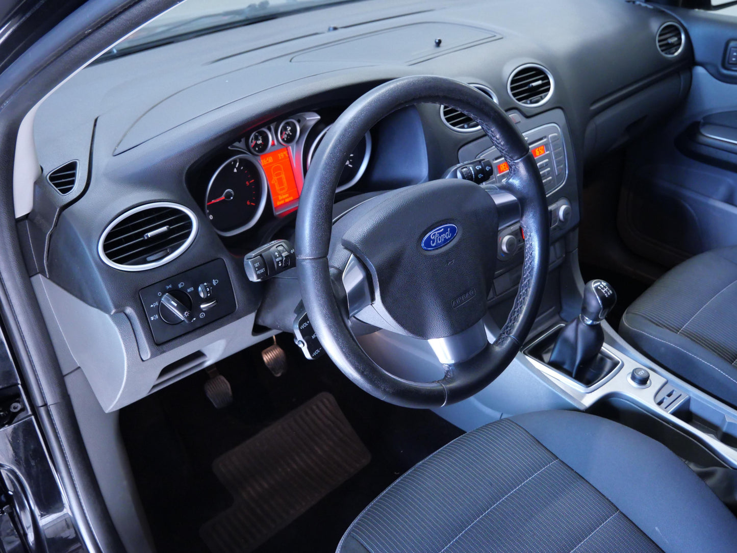 Ford Focus 1.6 TDCI 80 kW Ghia