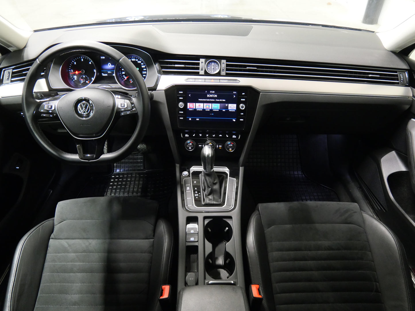 Volkswagen Passat 2.0 TDI 140 kW DSG Highline