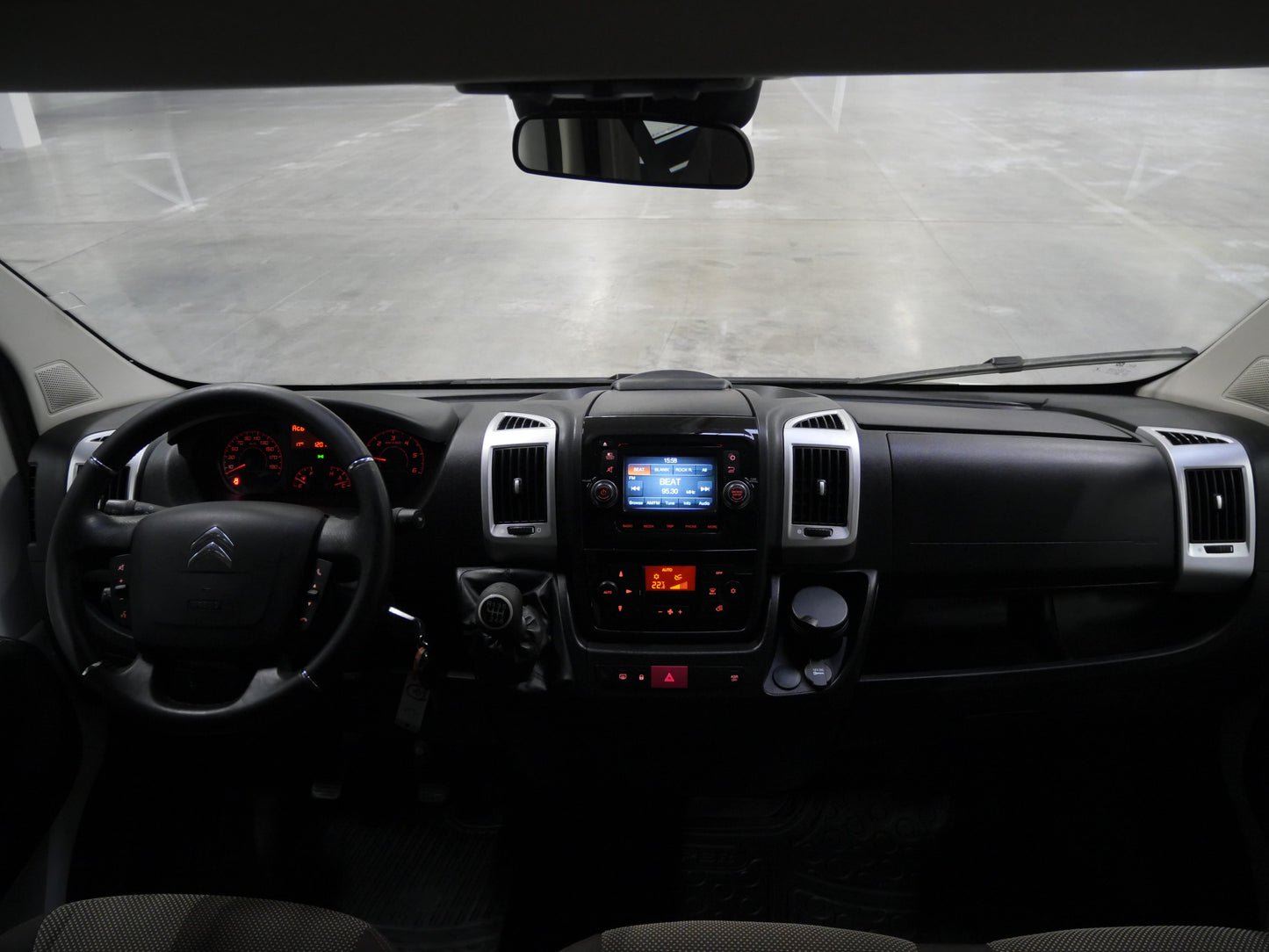 Citroën Jumper 2.2 HDI 103 kW 9 míst L1H1