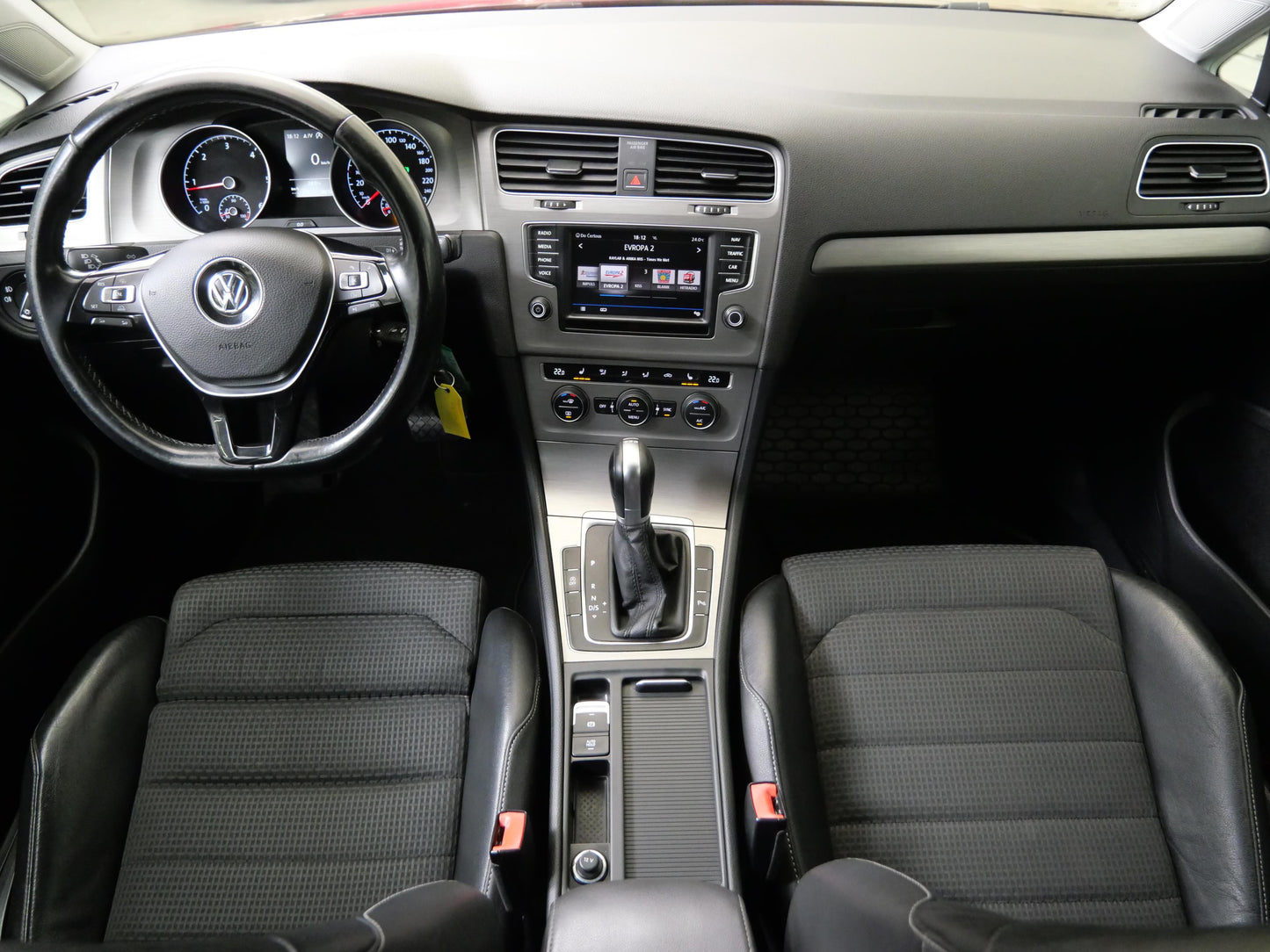 Volkswagen Golf 2.0 TDI 110 kW DSG Highline