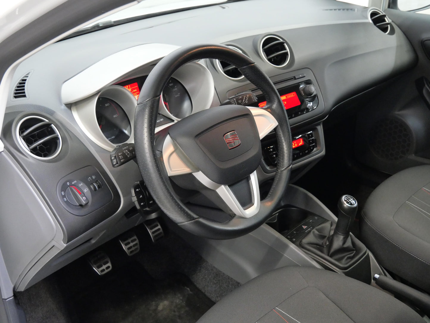 Seat Ibiza 1.6 TDI 66 kW Style
