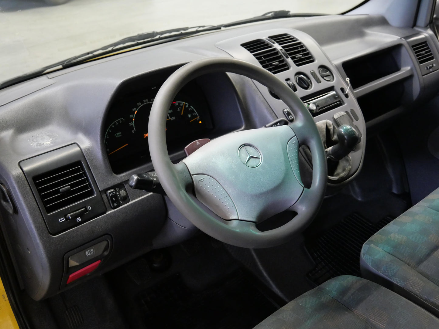 Mercedes-Benz Vito 2.2 D 60 kW 108 CDI KAWA