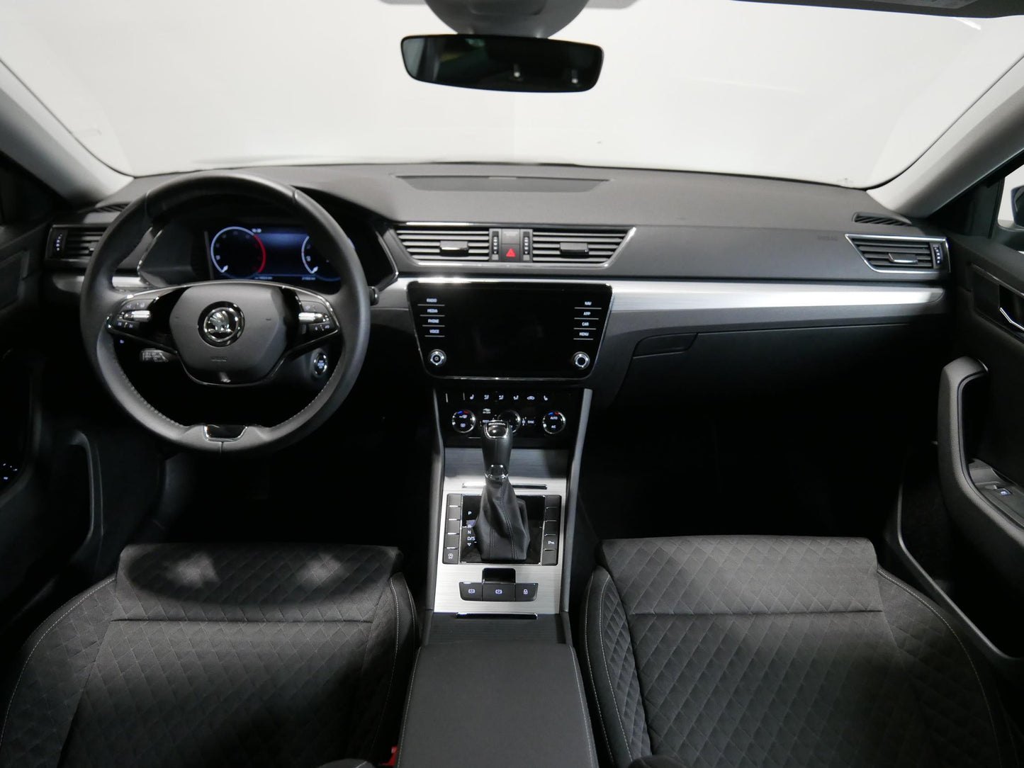 Škoda Superb 2.0 TDI 110 kW Ambition