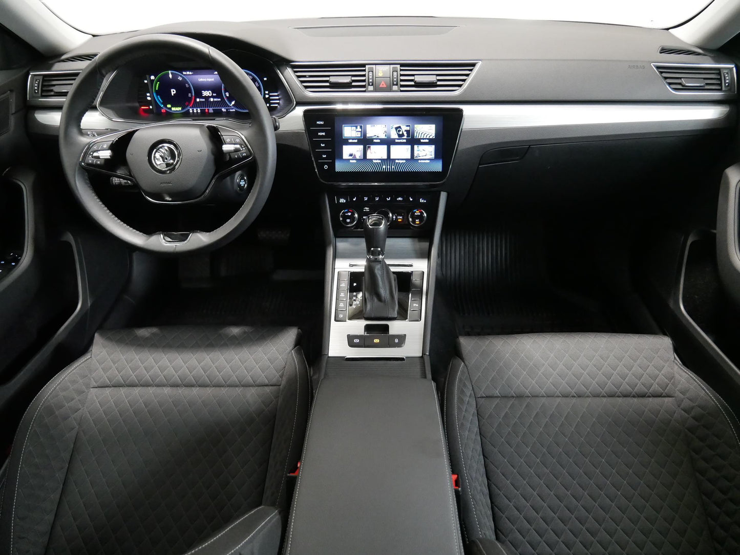 Škoda Superb iV 1.4 TSI 115 kW Ambition