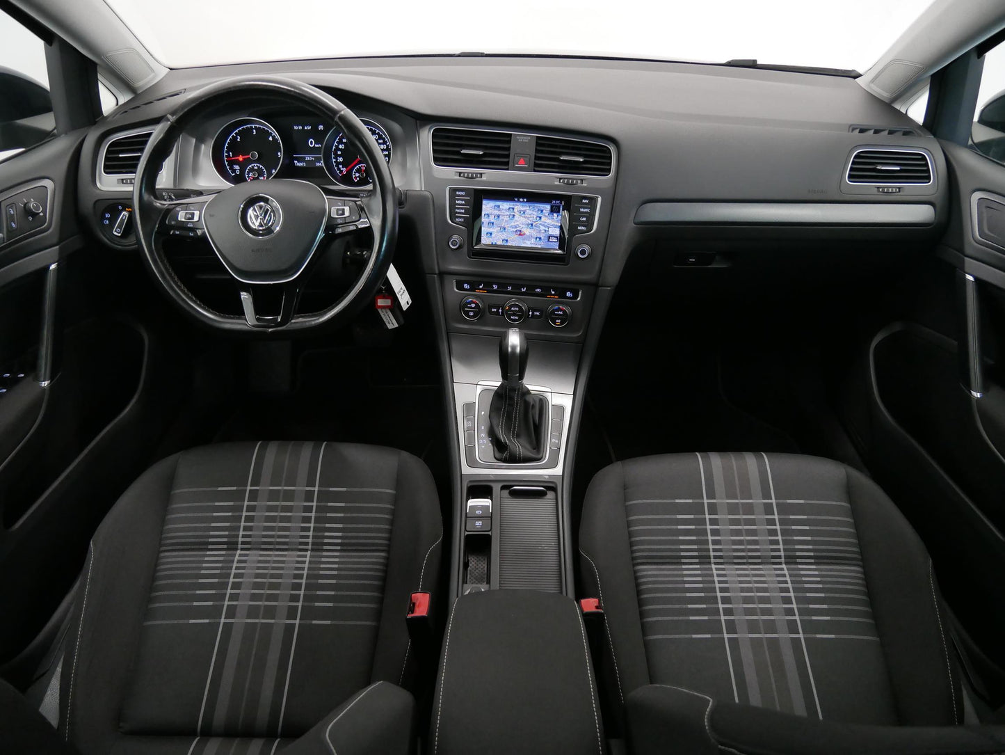 Volkswagen Golf 2.0TDI LOUNGE