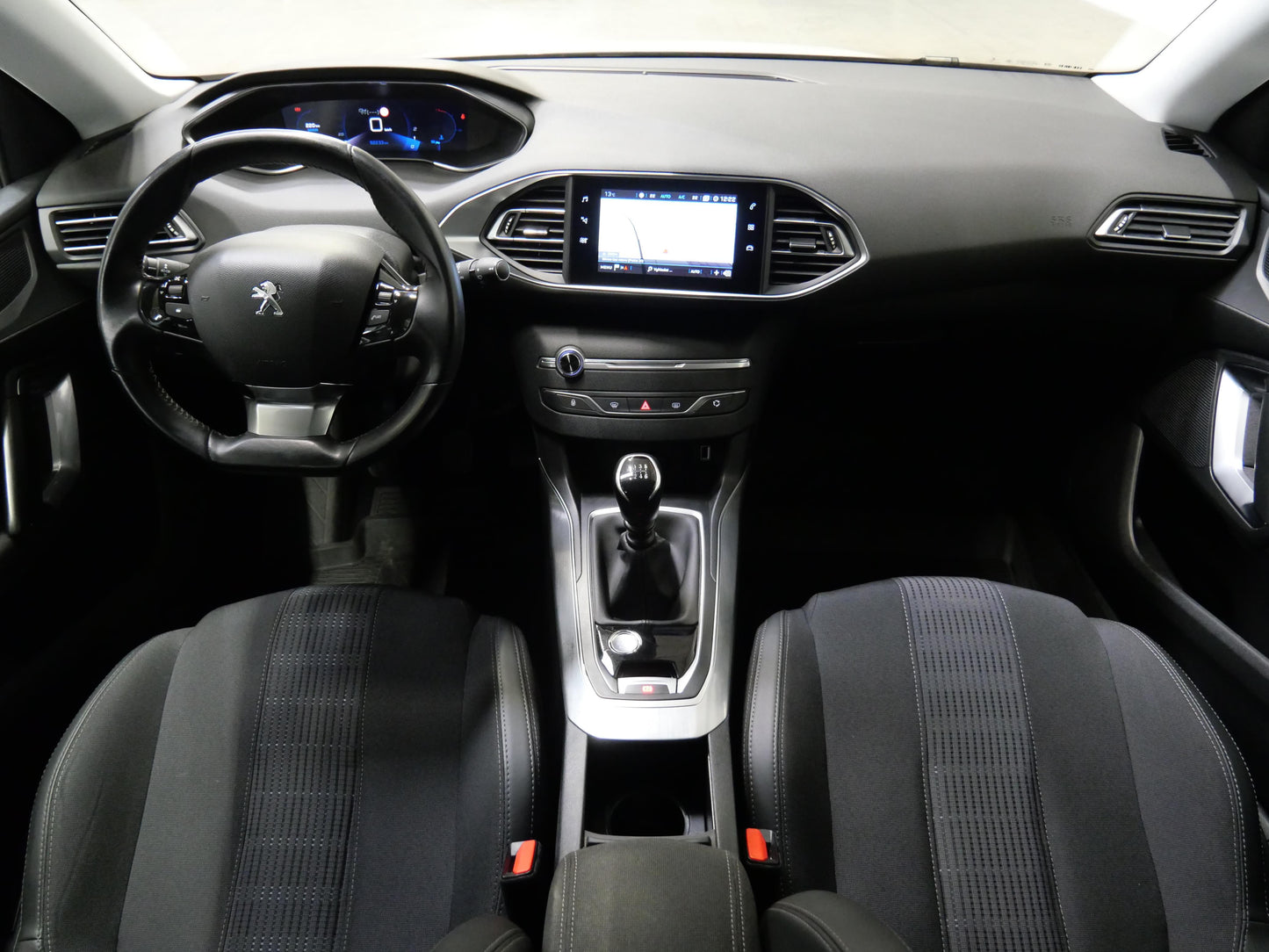 Peugeot 308 1.5 BlueHDI 96 kW Allure