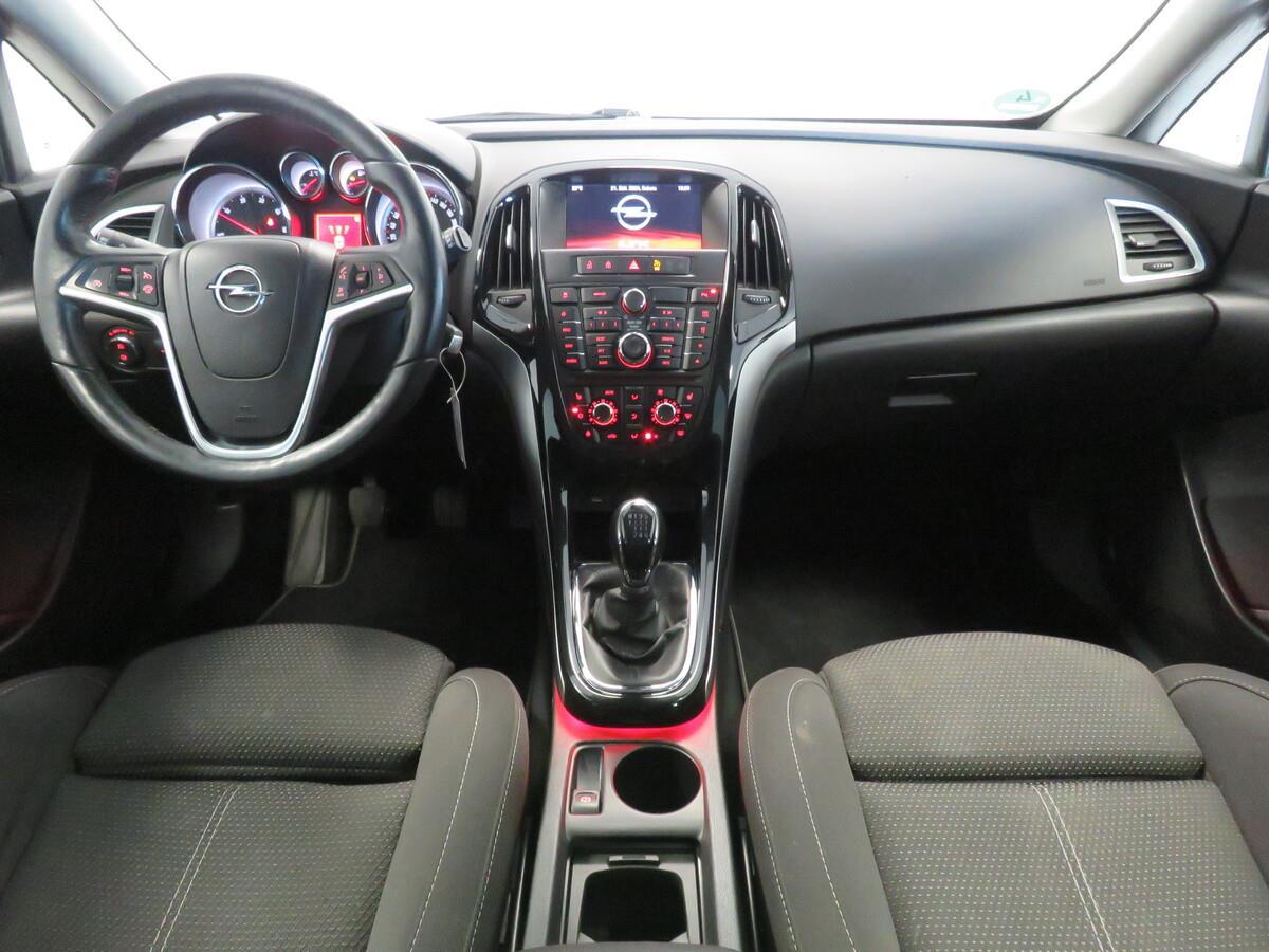Opel Astra 1.6 CDTI 100kW Exklusiv