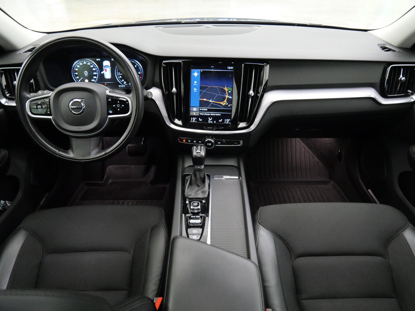 Volvo V60 2.0 D4 140 kW