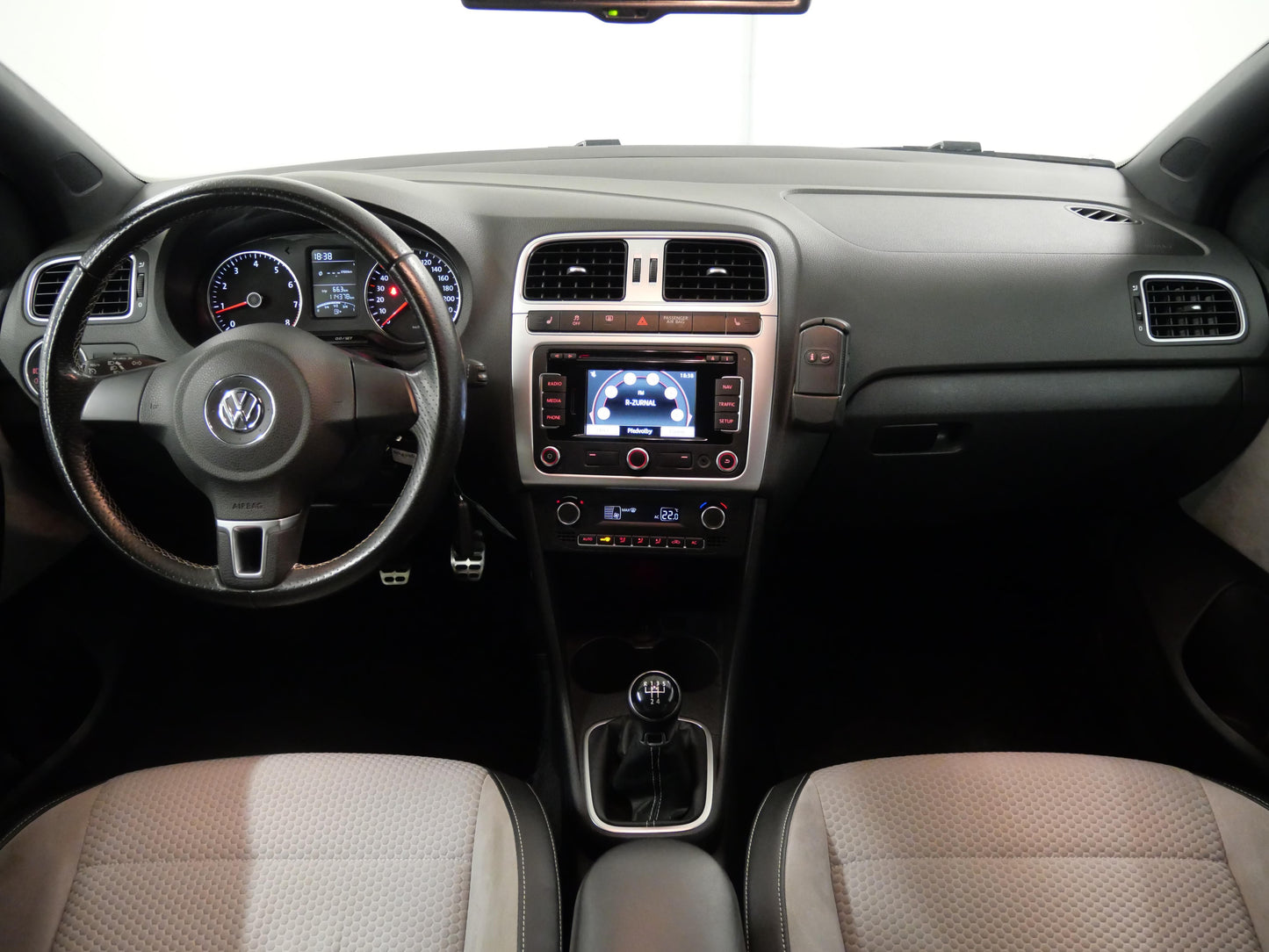 Volkswagen Polo 1.2 TSI 66 kW Urban Cross