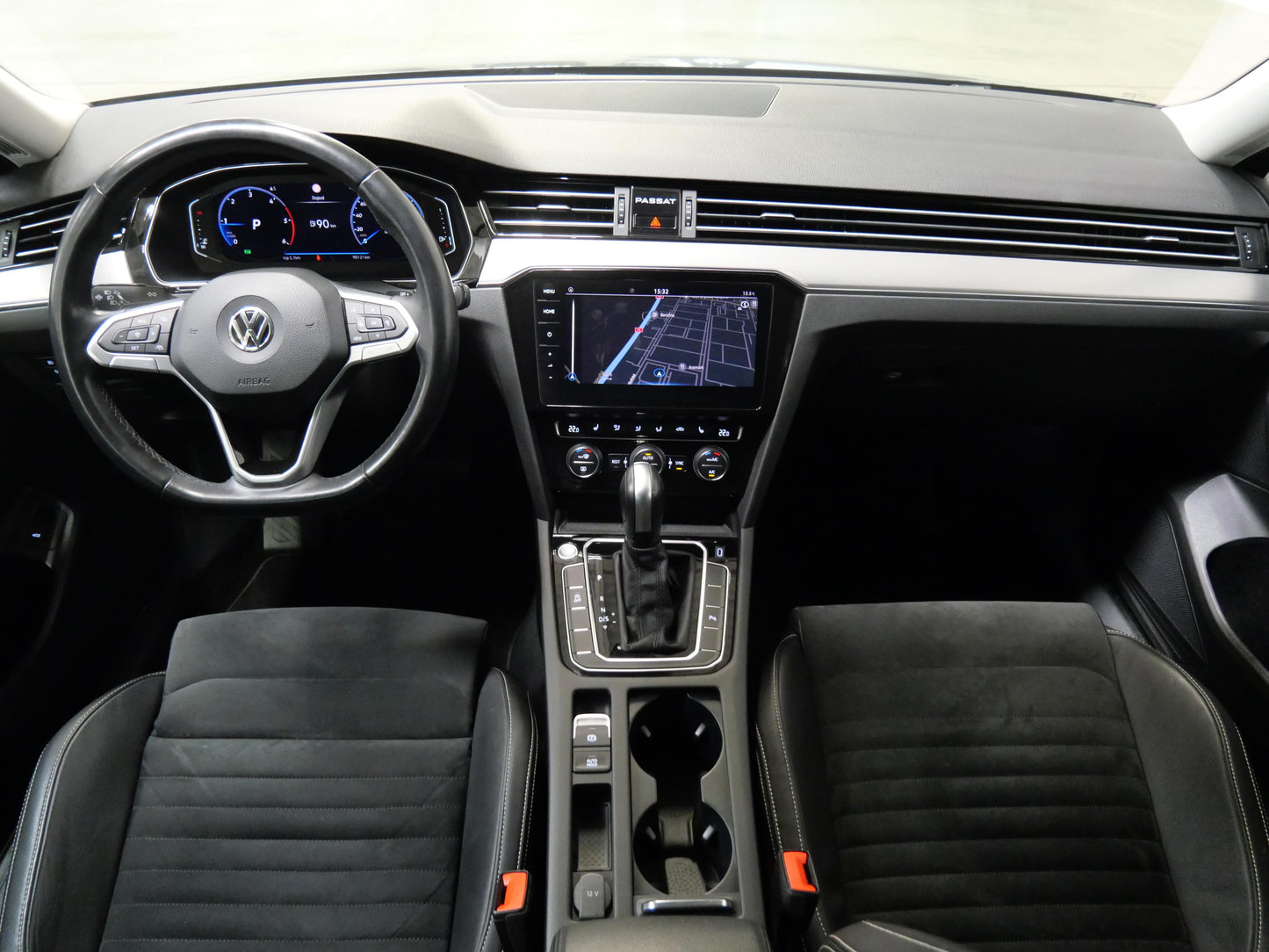 Volkswagen Passat 2.0 TDI 110 kW Elegance