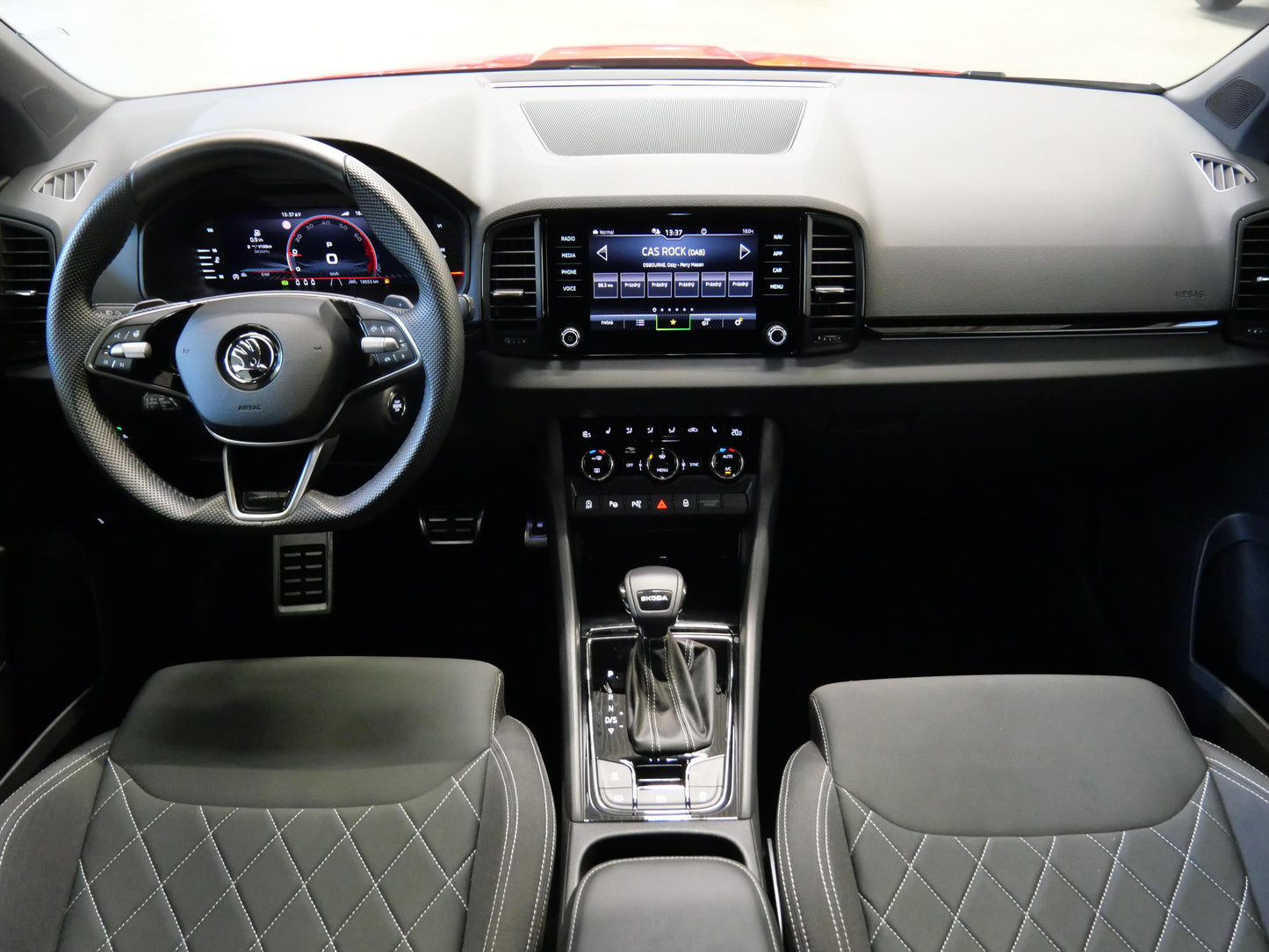 Škoda Karoq 1.5 TSI 110 kW DSG SportLine