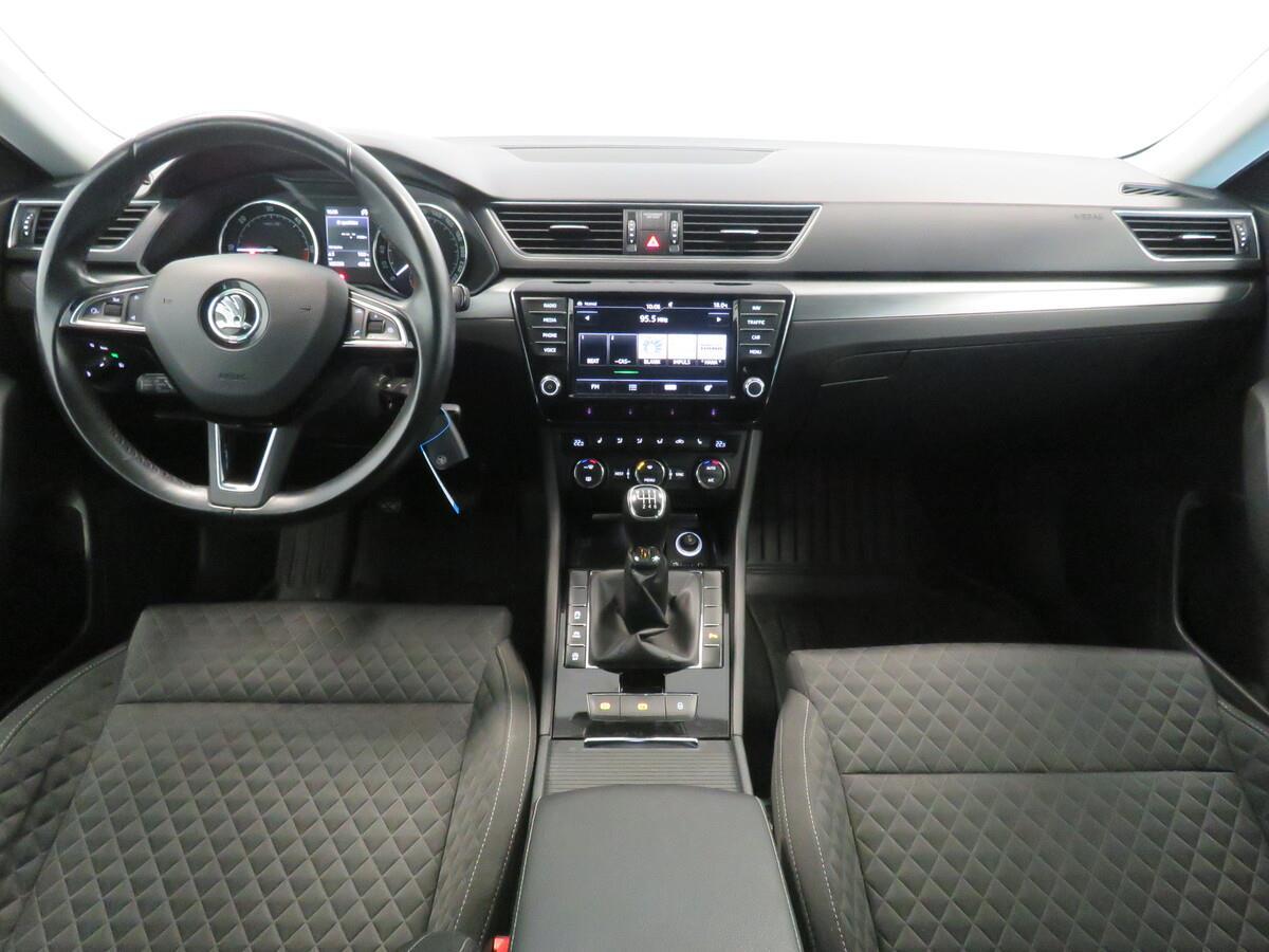 Škoda Superb 2.0 TDI 140 kW Style