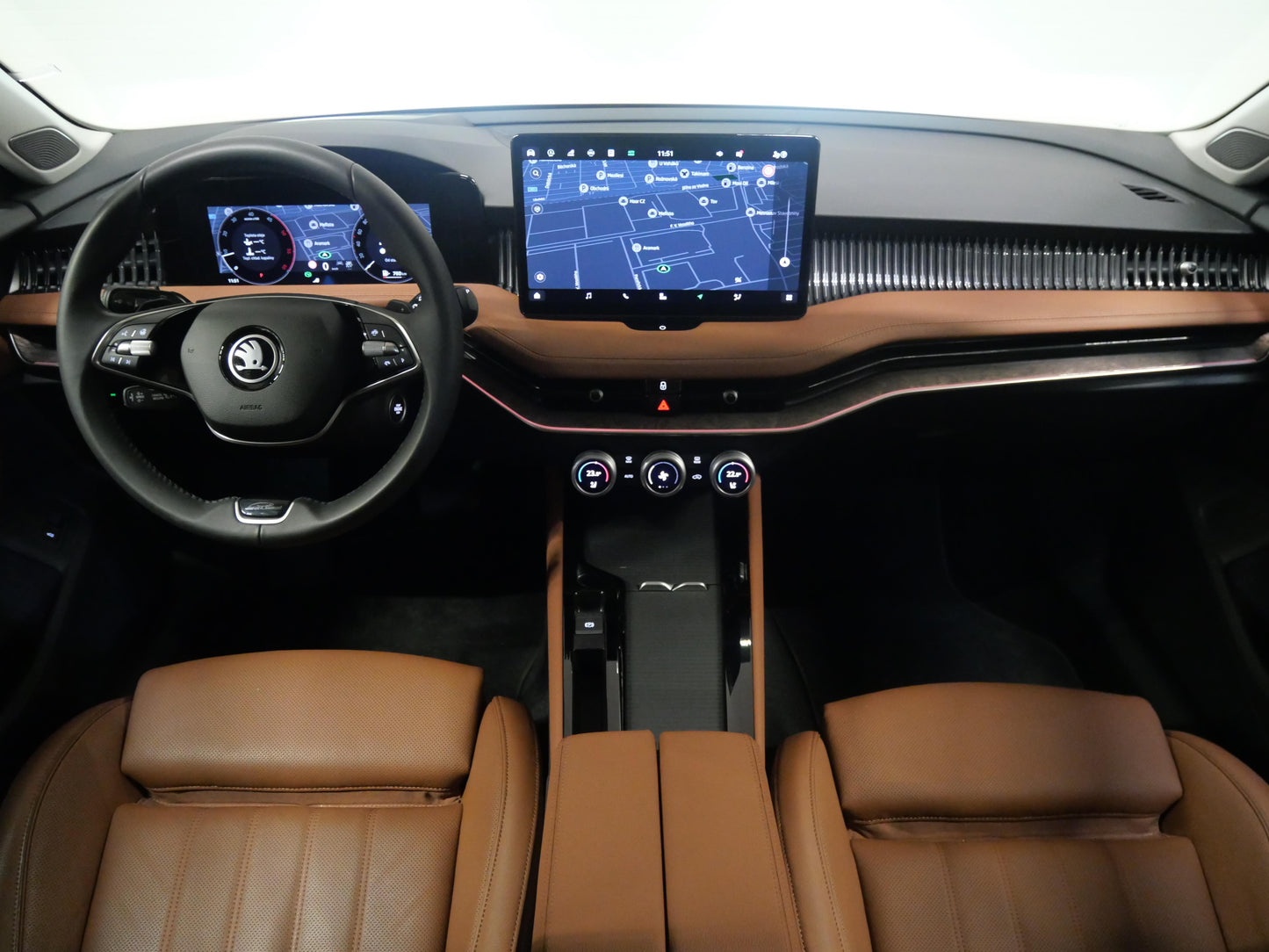 Škoda Superb 2.0 TDI 142 kW L&K