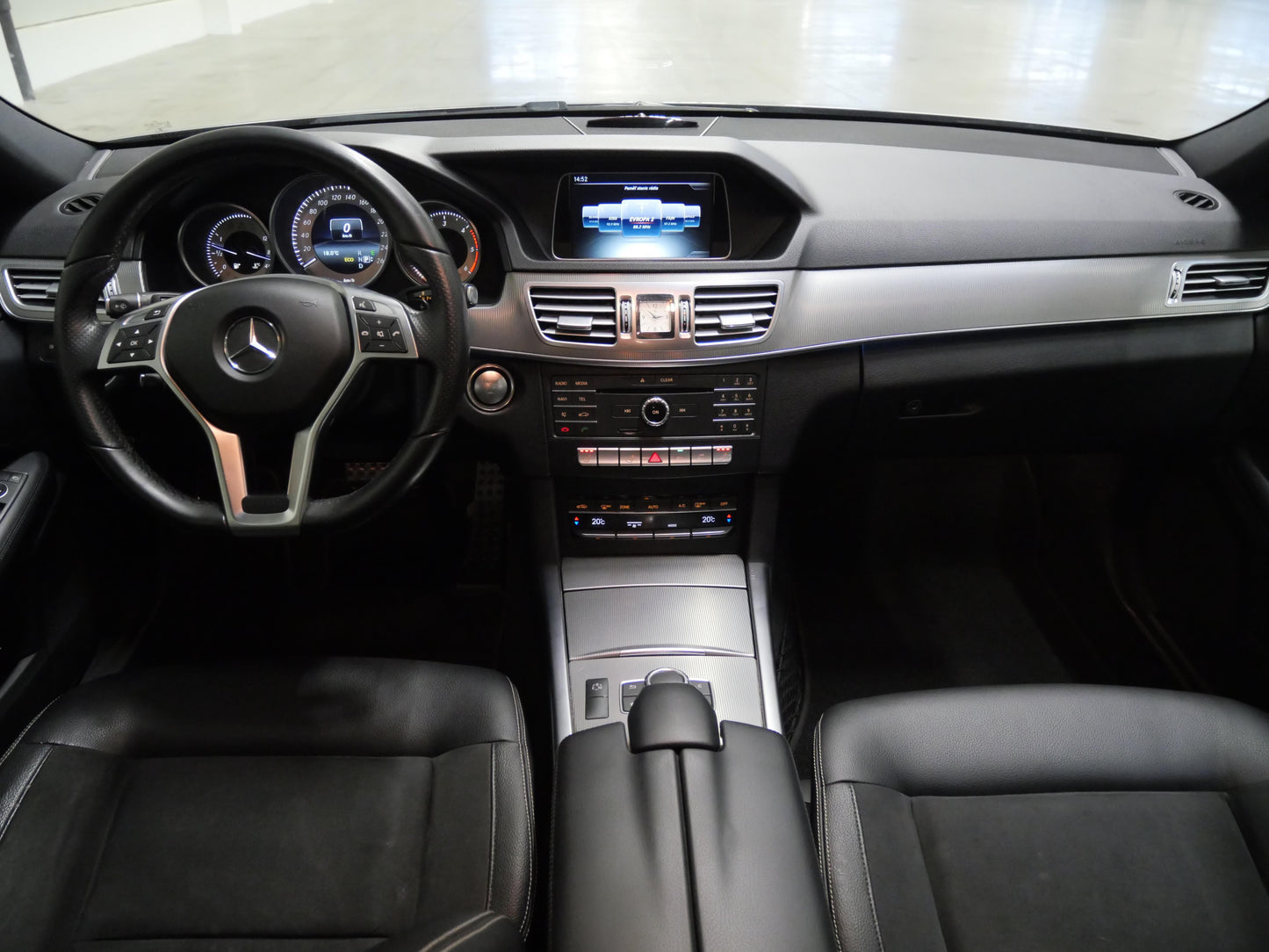 Mercedes-Benz E-Class 220 CDI 125 kW 4 Matic
