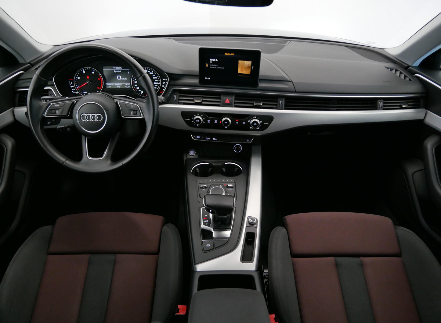 Audi A4 2.0 TDI 110 kW Sport