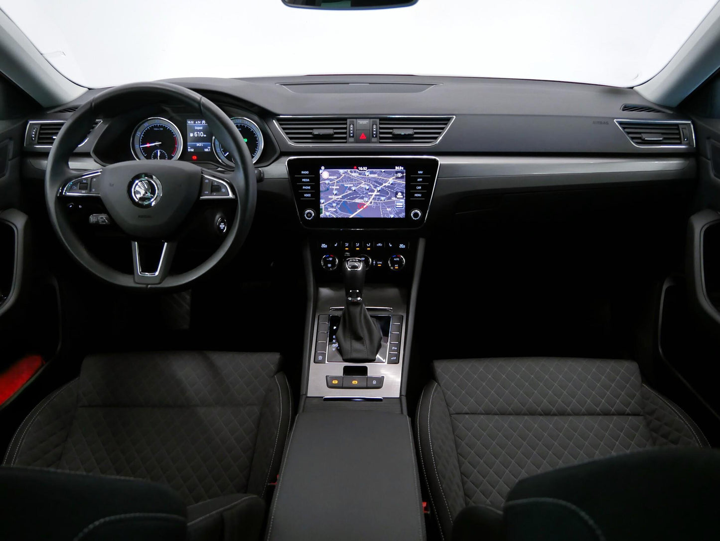 Škoda Superb 1.5TSI 110KW AMBITION