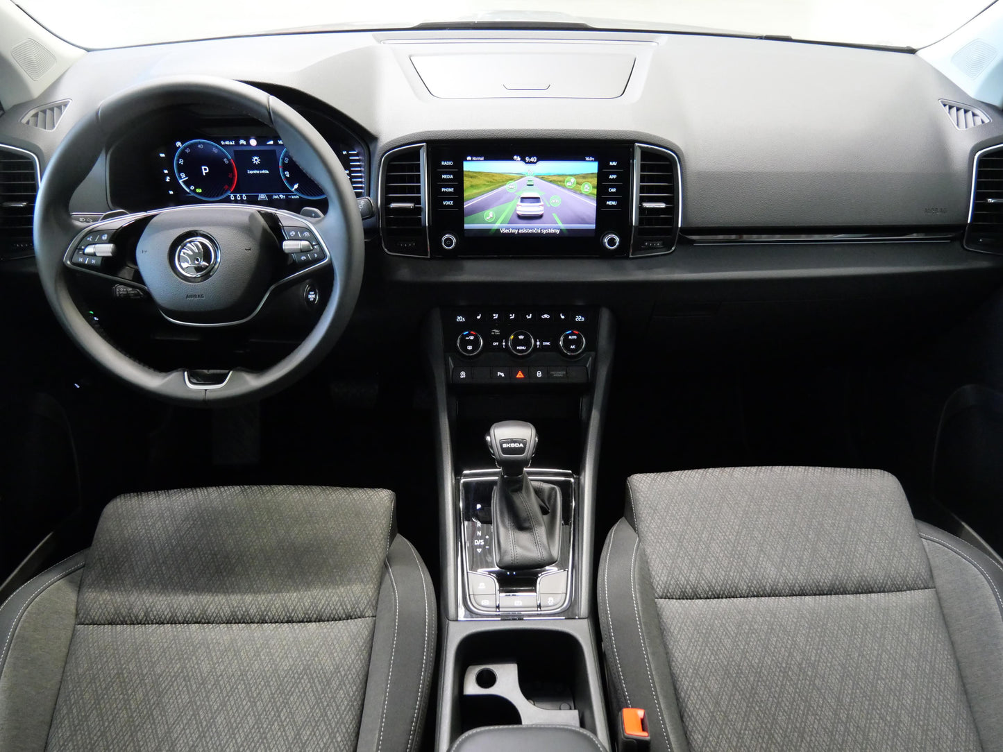 Škoda Karoq 1.5 TSI 110 kW Top Selection
