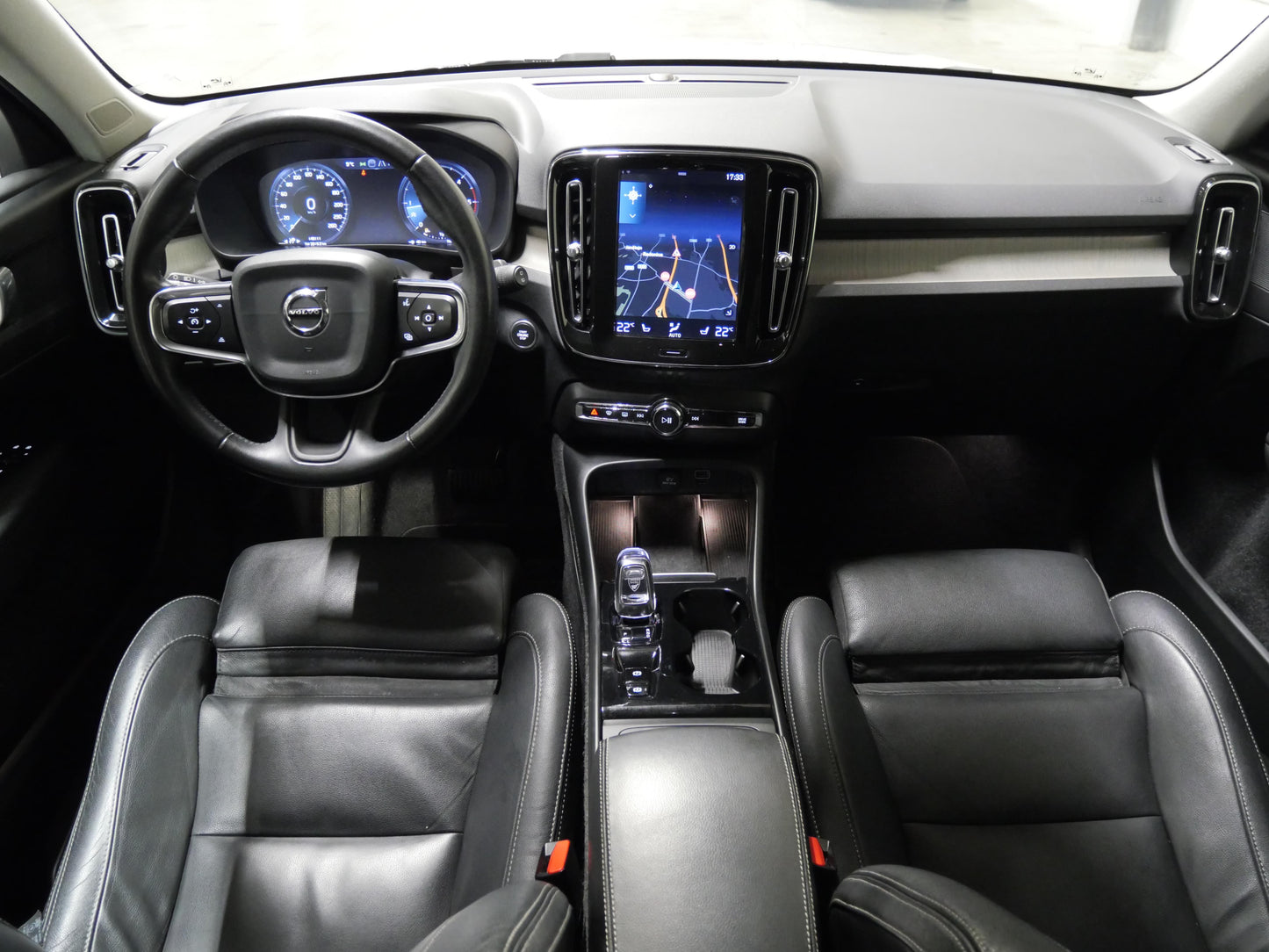 Volvo XC40 2.0 D4 140 kW Insciption