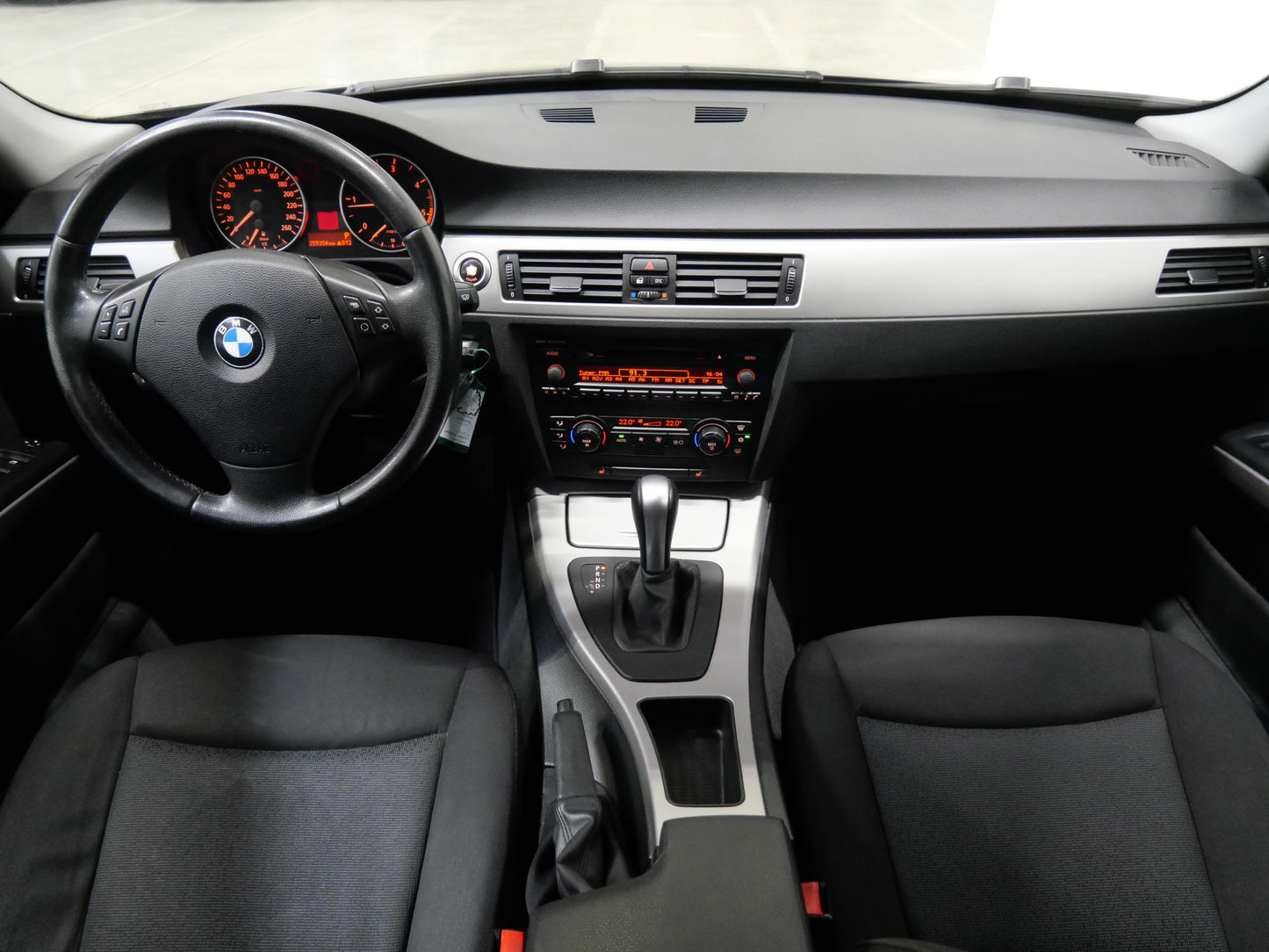 BMW Řada 3 320d 120 kW Touring