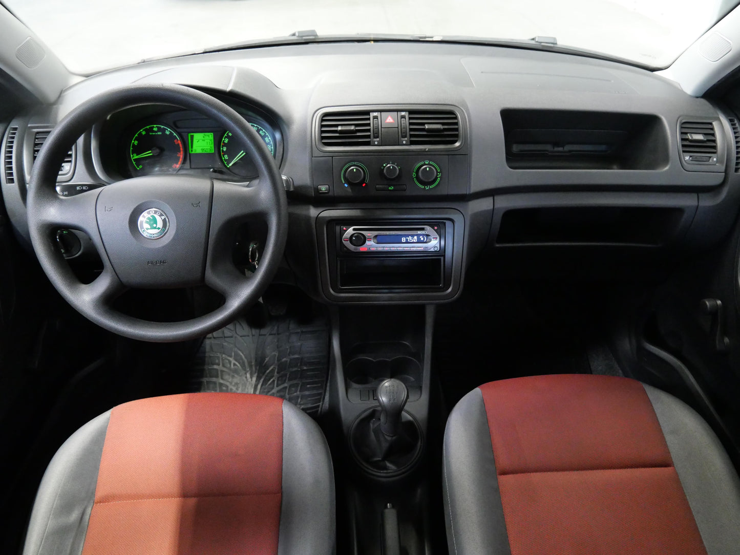 Škoda Fabia 1.2 HTP 47 kW Classic