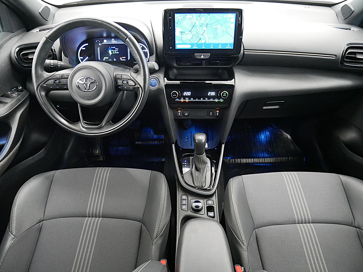 Toyota Yaris Cross 1.5 Hybrid 68 kW Adventure 4x4